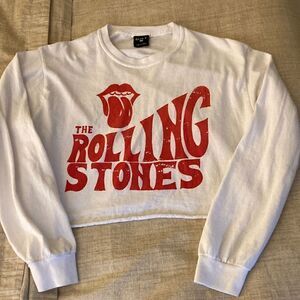 Rolling Stones Cropped Long Sleeve White Cotton T Shirt With Red Graphic.